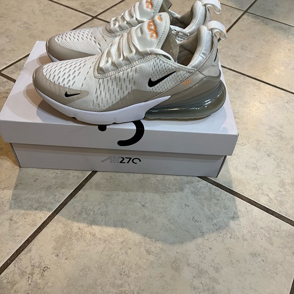 Nike air max 270. - Picture 7 of 8